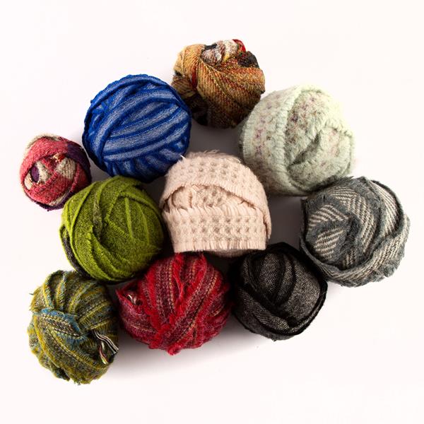 Ragged Life 100% Wool Weaving Yarn 1kg Bundle - 241166