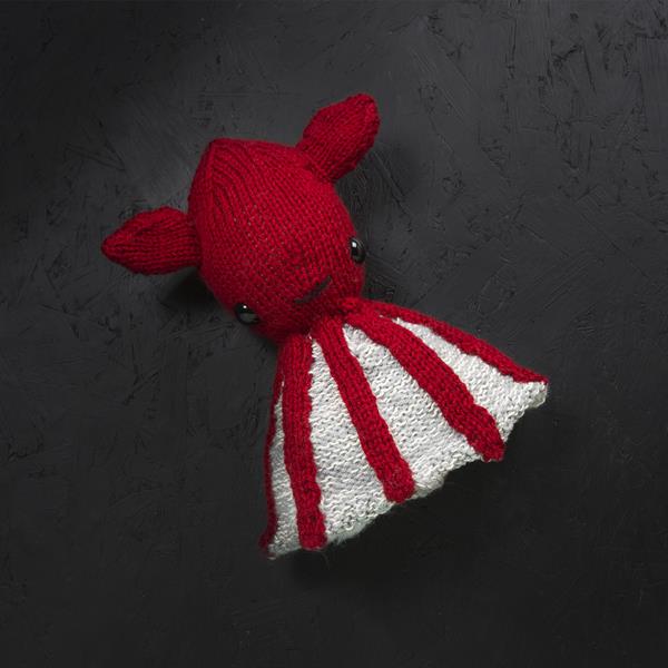 Sincerely Louise Vampire Squid Knitting Kit with Scrap Yarn Chall - 242249