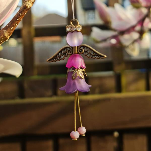 Riverside Beads Lilian Flower Fairy Charm - Makes 10