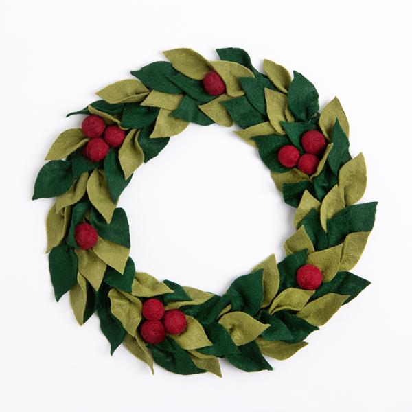 Wool Couture Christmas Berry Wreath Felt Craft Kit - 425187