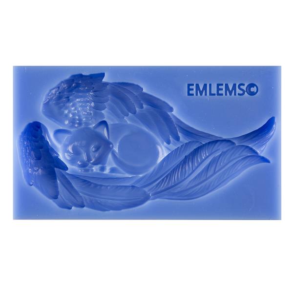 Emlems Cat in Wings Silicone Mould - Large - 596042