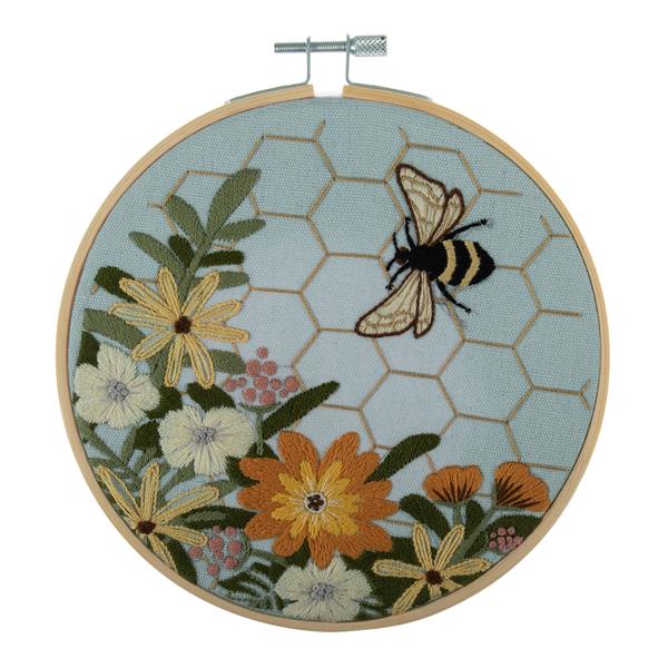 Trimits Bee Embroidery Kit with Hoop - 600228