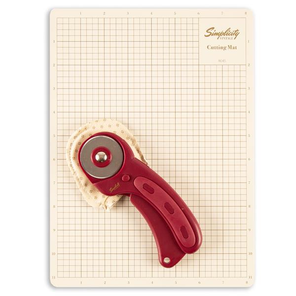 Simplicity Vintage Classy Cut Bundle - Includes: Rotary Cutter an - 701746