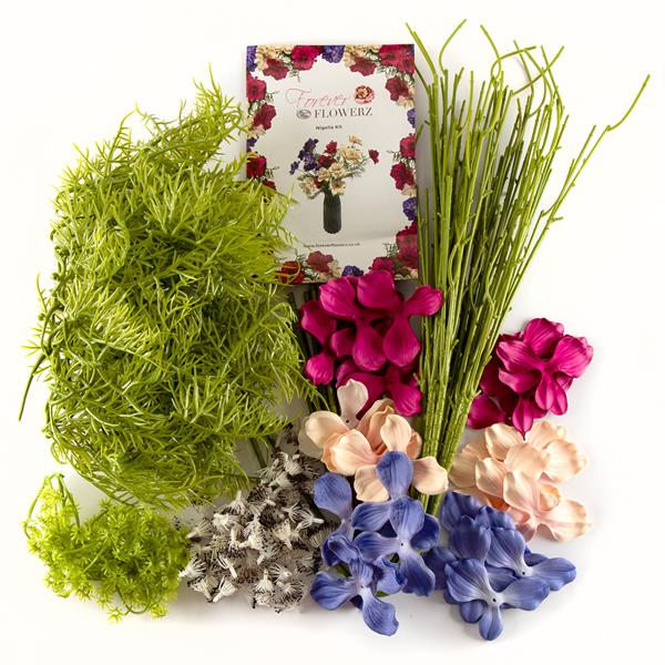 Forever Flowerz Nigella Kit - Makes 84 Flower Heads, 12 Stems in  - 921443