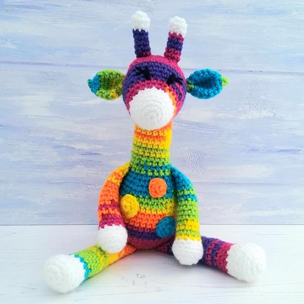 Wee Woolly Wonderfuls Sherbet the Rainbow Giraffe Crochet Kit - 928519